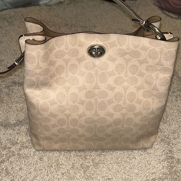 Coach Shoulder Bag Signature - Picture 1 of 12